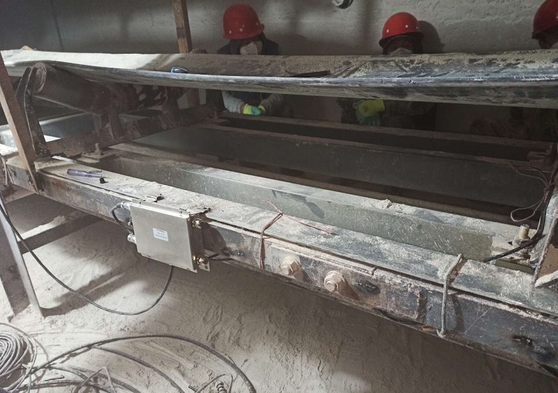 茫崖創(chuàng)安聚源礦物纖維加工有限公司 安裝服務 現(xiàn)場.jpg